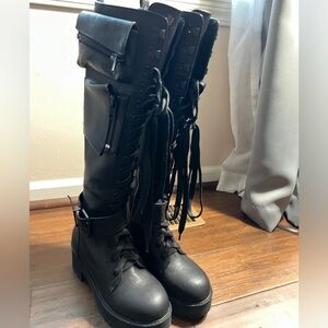 Obsidian Combat Boots Size 8